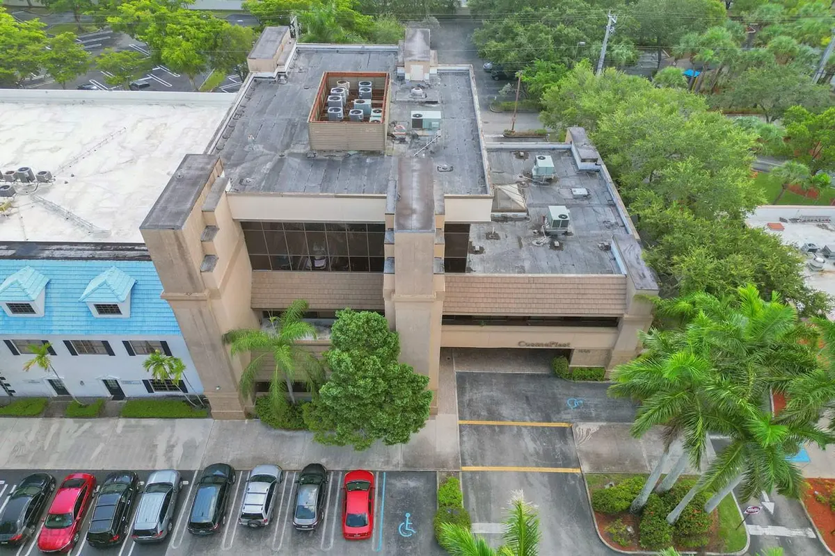 Photo 5 at 1505 N UNIVERSITY Drive, Coral Springs
