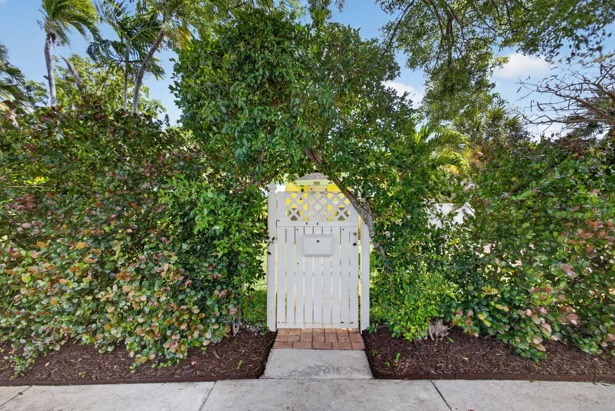 6-web-or-mls-5D1A9349 at 502 49th Street, West Palm Beach