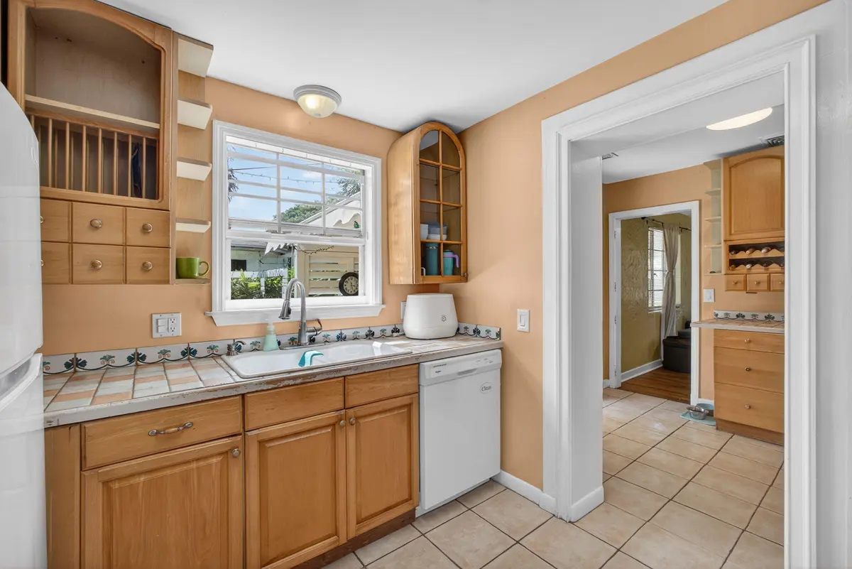 64-web-or-mls-5D1A9668 at 502 49th Street, West Palm Beach