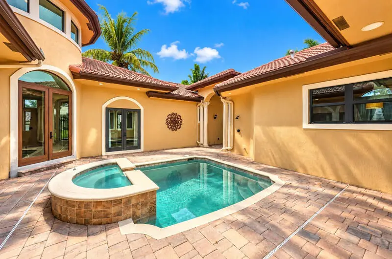 Pool and Spa at 4190 Gleneagles Drive, Boynton Beach