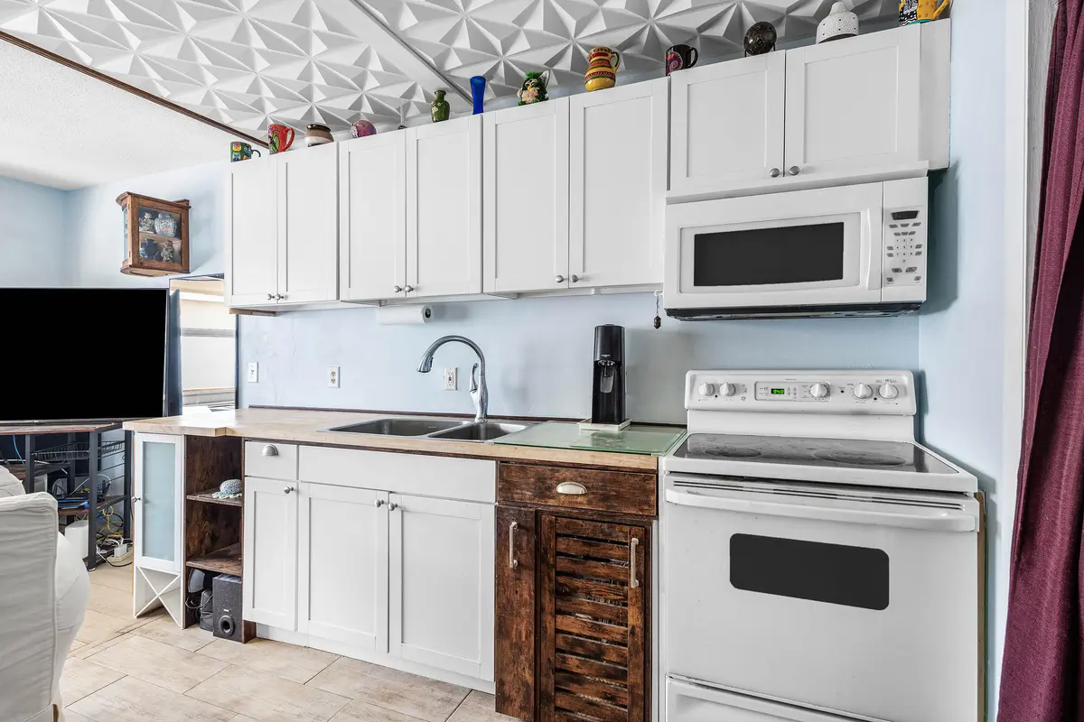 004-5505NorthOceanBoulevard-11208-OceanR at 5505 N Ocean Boulevard 11-208, Ocean Ridge