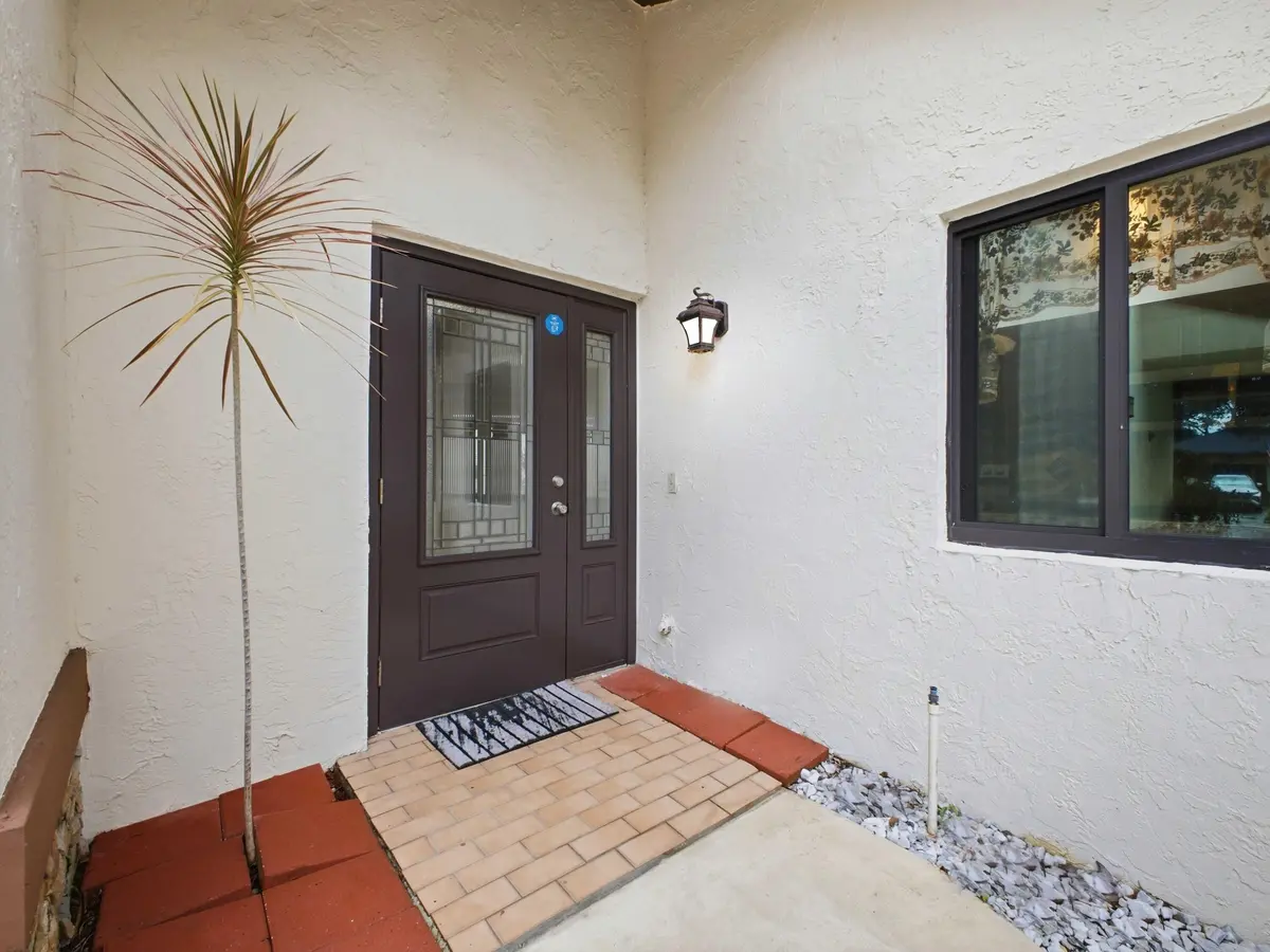 Entry Porch at 4803 BOXWOOD Circle, Boynton Beach
