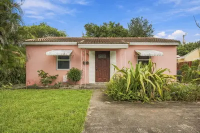 1524 NE 2ND Avenue, Fort Lauderdale – Single Family Residence for sale