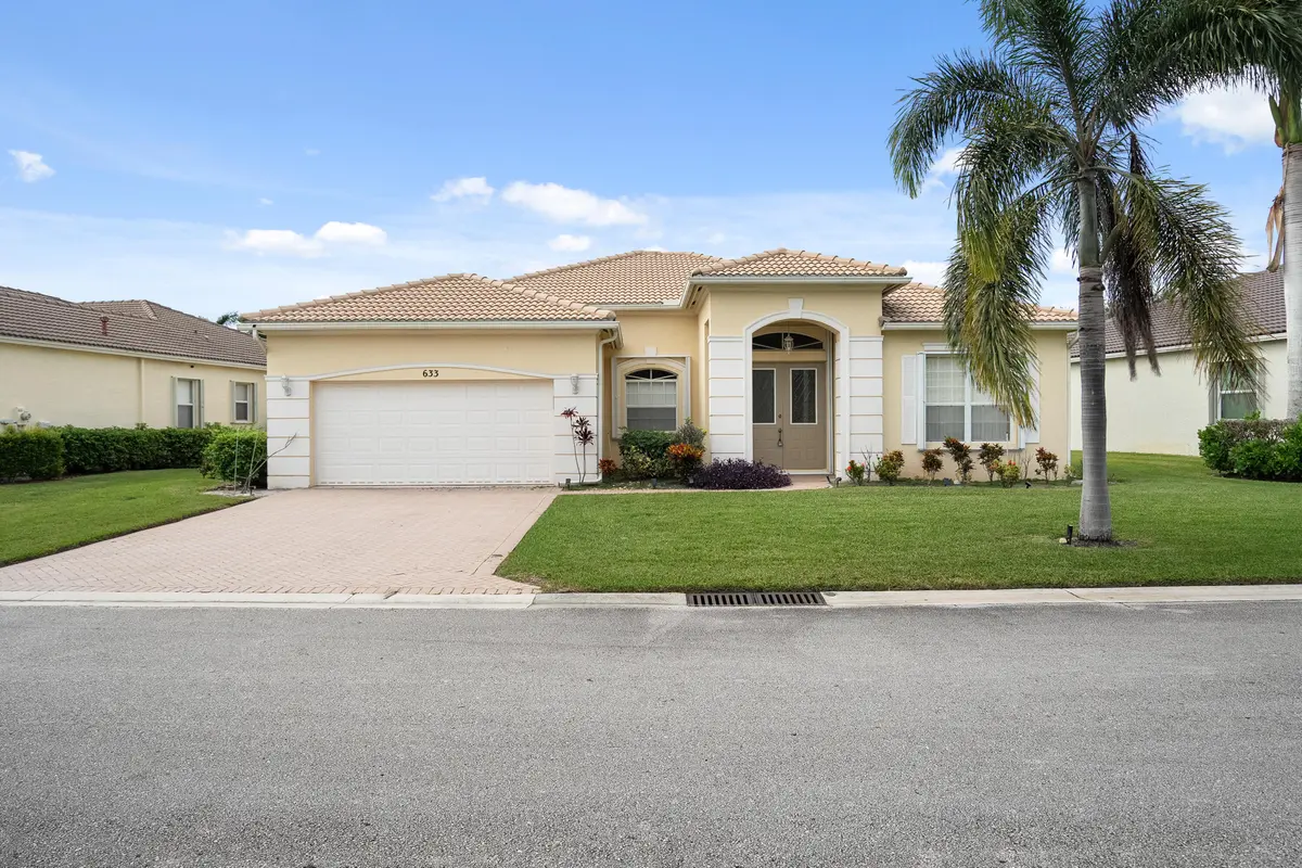 DSC03732 at 633 SW Long Key Court, Port St. Lucie