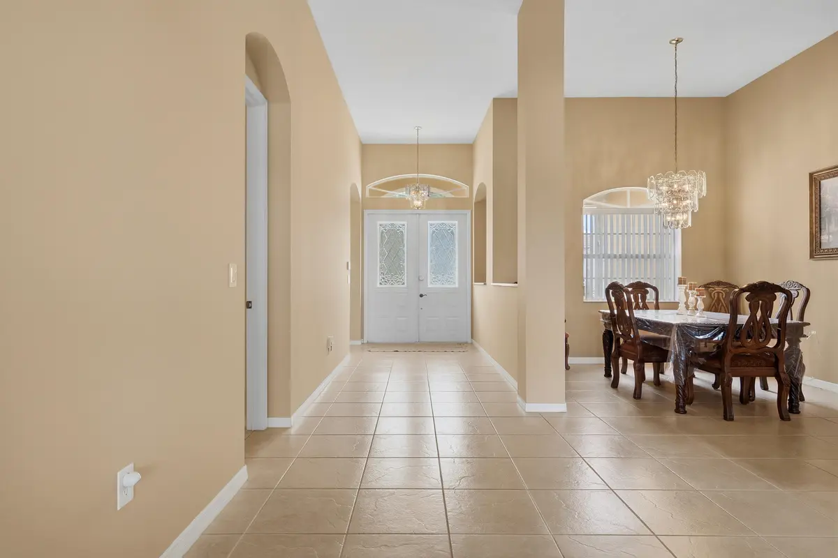DSC03531 at 633 SW Long Key Court, Port St. Lucie