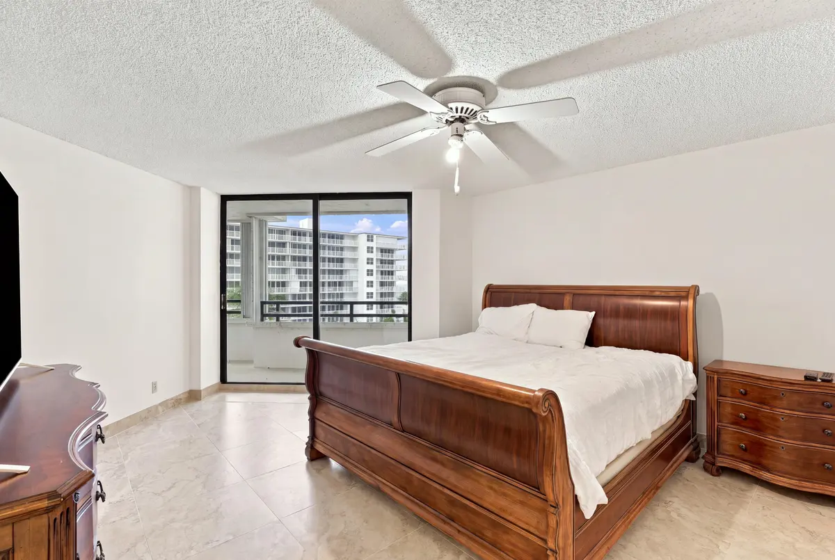 Bedroom at 3560 S OCEAN Boulevard 506, South Palm Beach