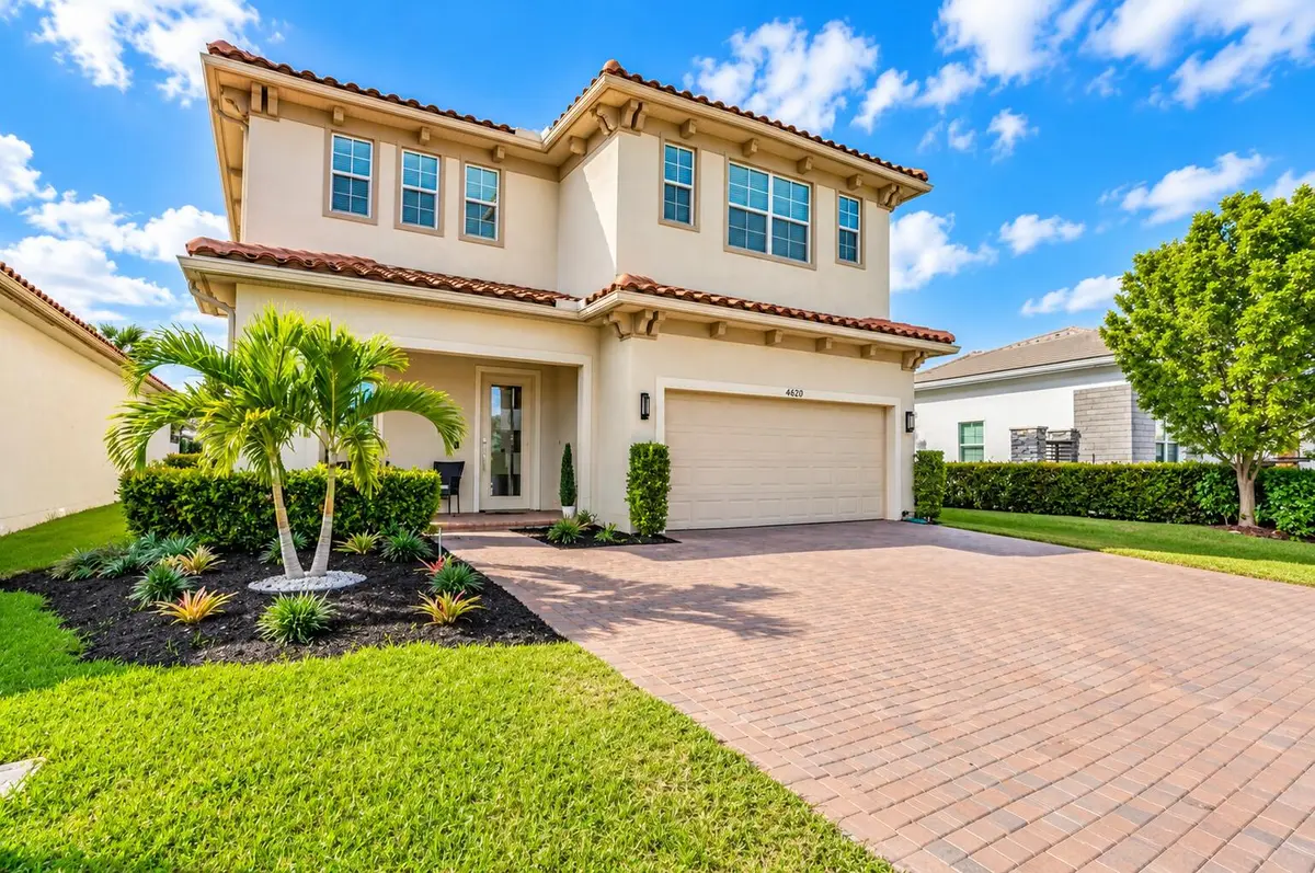 front of the house 2 at 4767 Marston Lane, Lake Worth