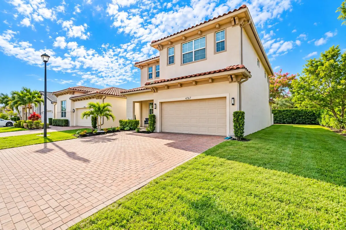 front of house 3 at 4767 Marston Lane, Lake Worth