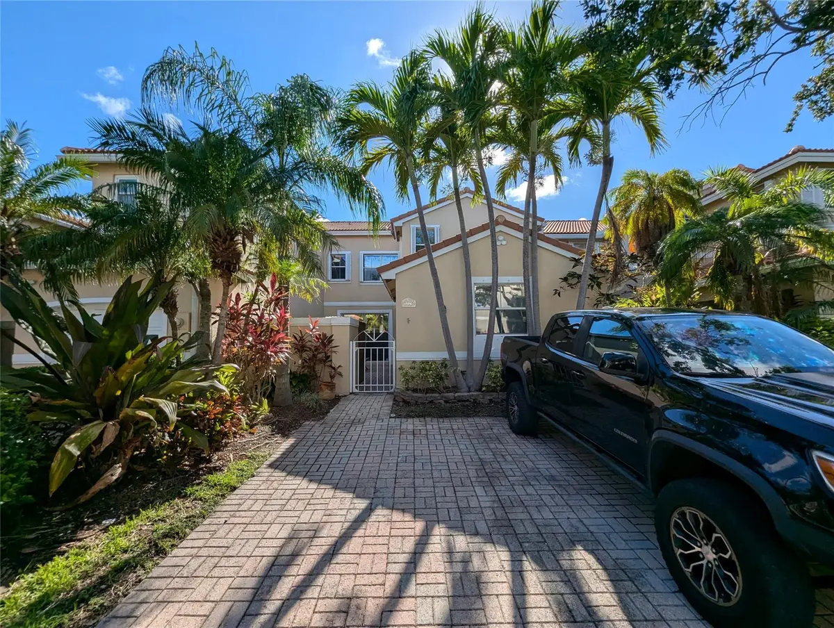 Photo 2 at 1770 YELLOWHEART Way, Hollywood