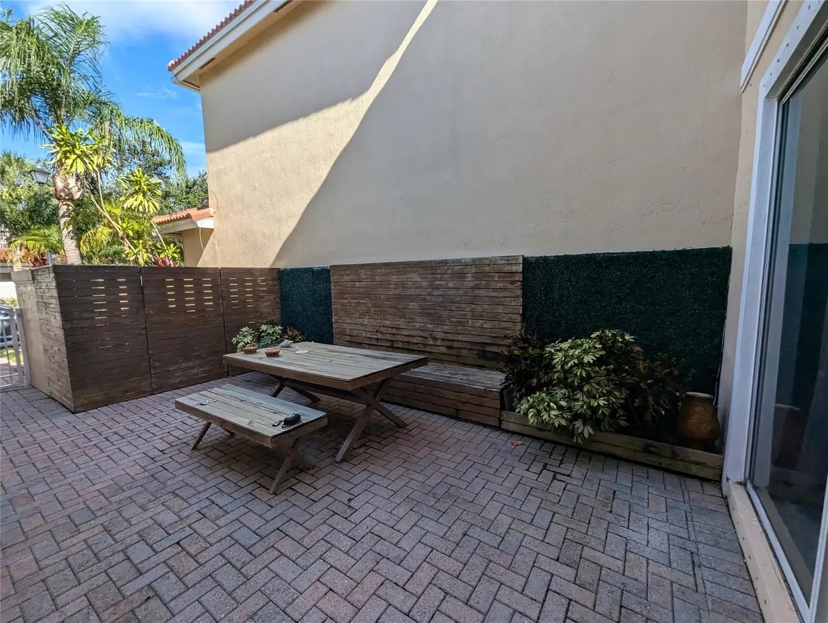 Photo 8 at 1770 YELLOWHEART Way, Hollywood