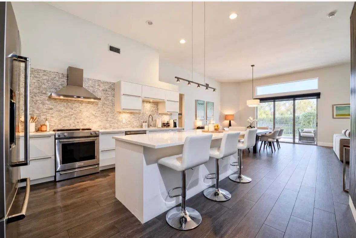 kitchen at 10659 SAINT THOMAS Drive, Boca Raton