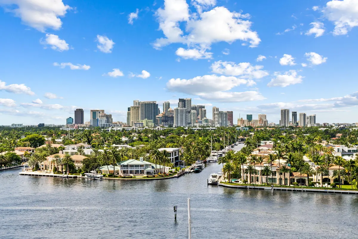 29-web-or-mls-DSC_3038 at 153 N Seabreeze Boulevard 704, Fort Lauderdale