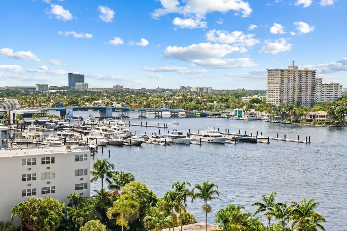 28-web-or-mls-DSC_3035 at 153 N Seabreeze Boulevard 704, Fort Lauderdale