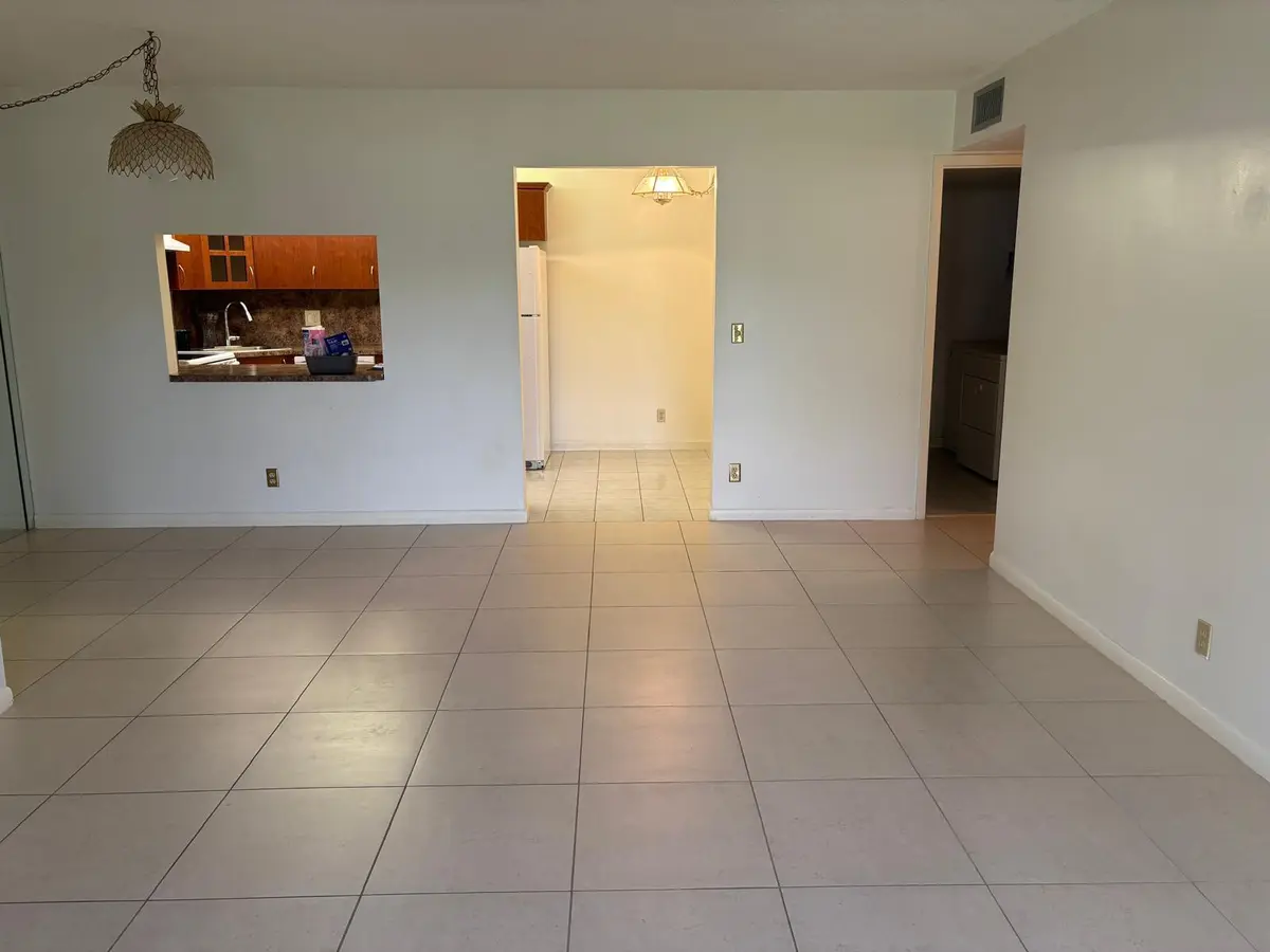 living 1 at 3676 ALDER Drive E1, West Palm Beach