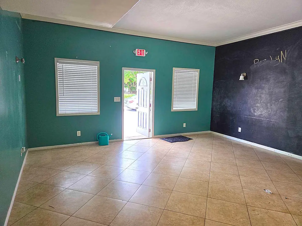 20260925_104925 email size at 714 GEORGE BUSH Boulevard, Delray Beach