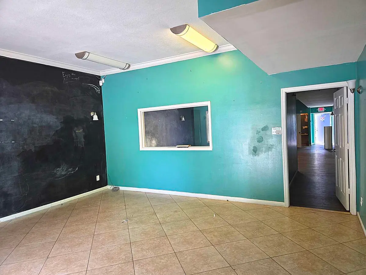20260925_104934 email size at 714 GEORGE BUSH Boulevard, Delray Beach
