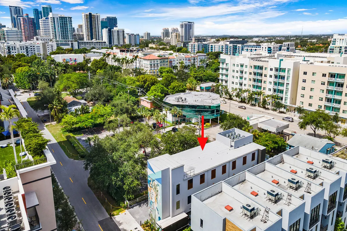 DJI_0928 at 637 NE 4TH, Fort Lauderdale