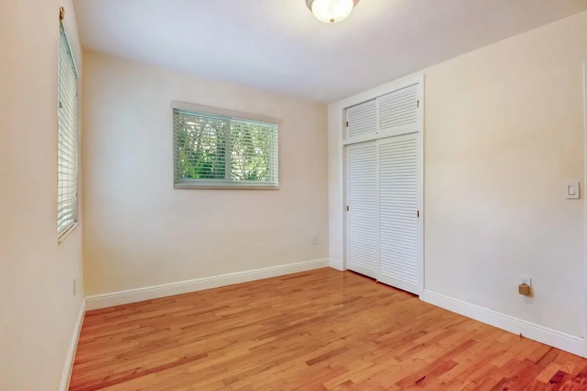 Photo 6 at 901 Santiago Street, Coral Gables