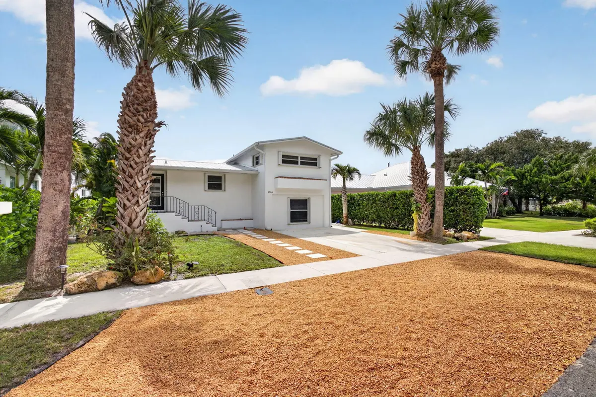 3-web-or-mls-5D1A9106 at 9106 SE VENUS Street, Hobe Sound