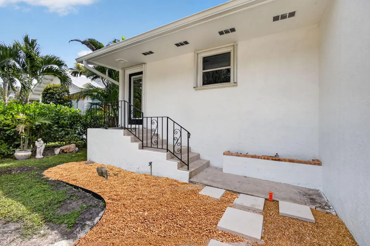 8-web-or-mls-5D1A9129 at 9106 SE VENUS Street, Hobe Sound