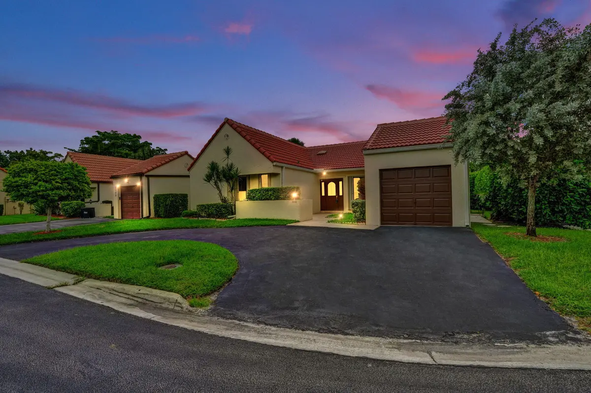 1-web-or-mls-DSC07009 (2) at 2001 Maplewood Drive, Coral Springs