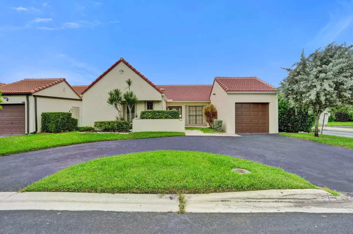 3-web-or-mls-DSC07003 at 2001 Maplewood Drive, Coral Springs