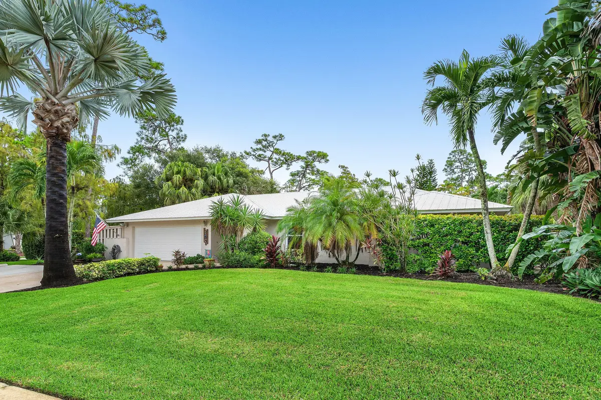 002-100SaintDavidsWay-Wellington-FL-3341 at 100 St Davids Way, Wellington