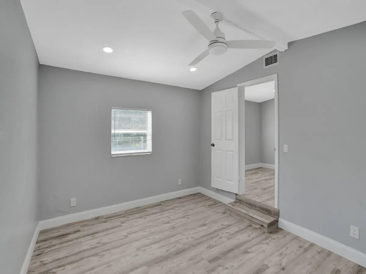 Photo 7 at 5231 NE 19TH Terrace, Pompano Beach
