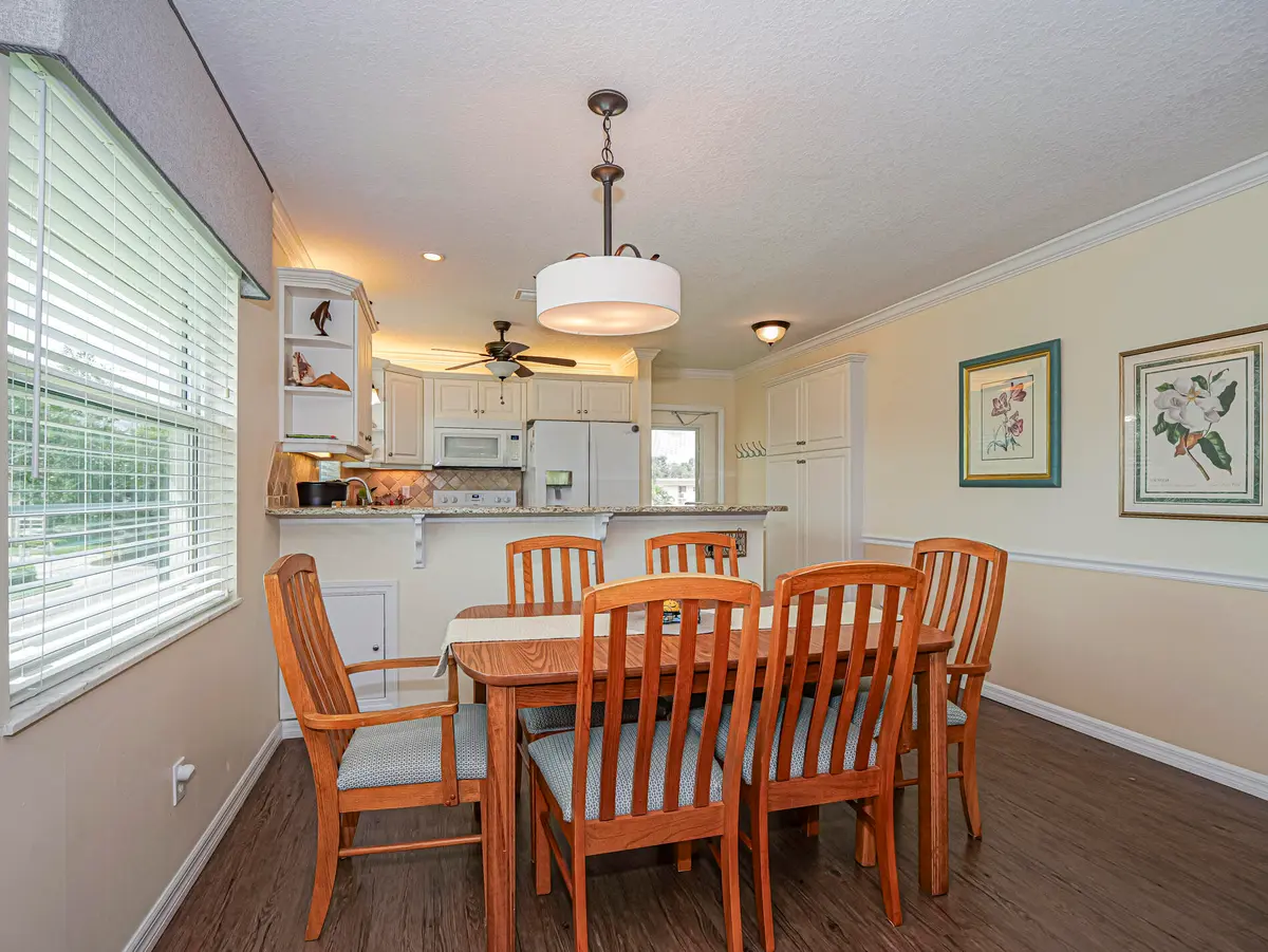 26 PINE ARBOR Lane 201, Vero Beach, FL – photo 7