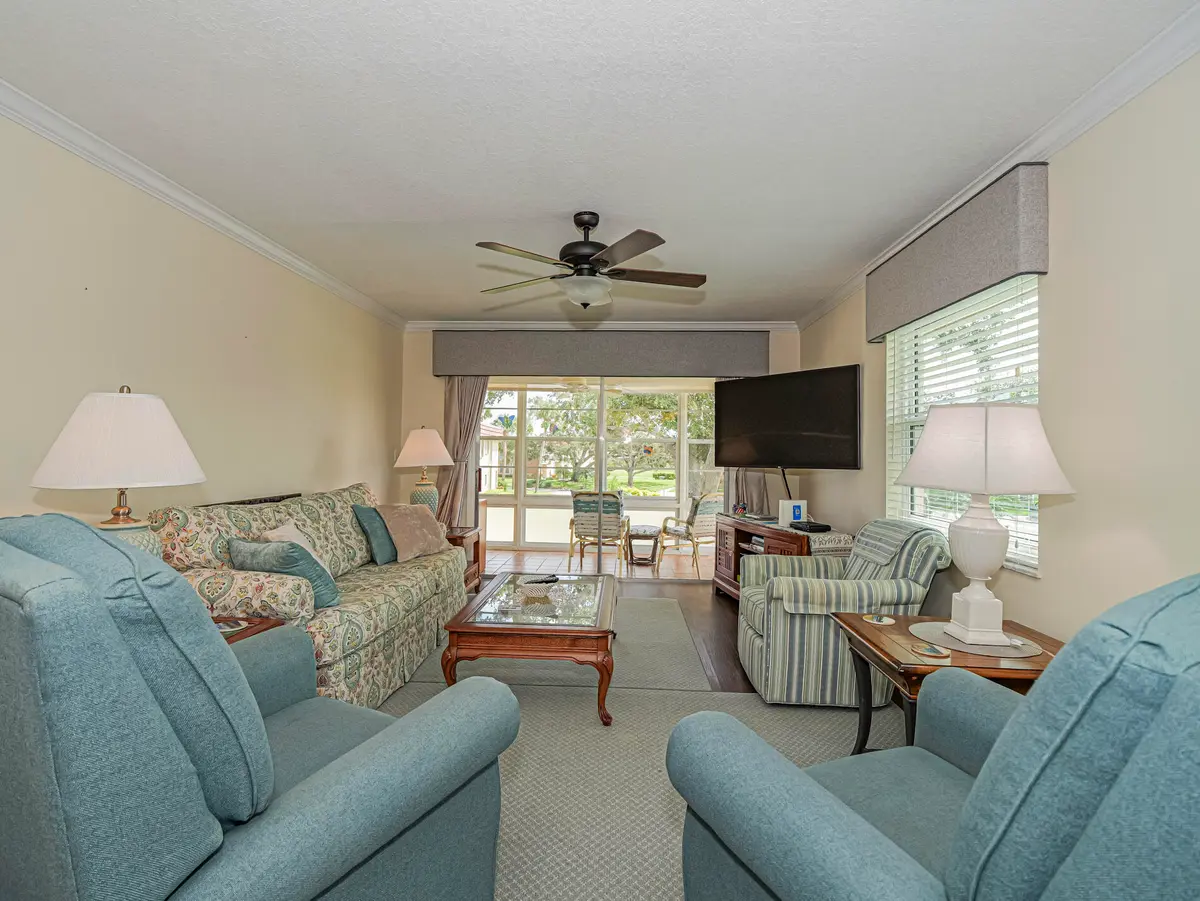 26 PINE ARBOR Lane 201, Vero Beach, FL – photo 8