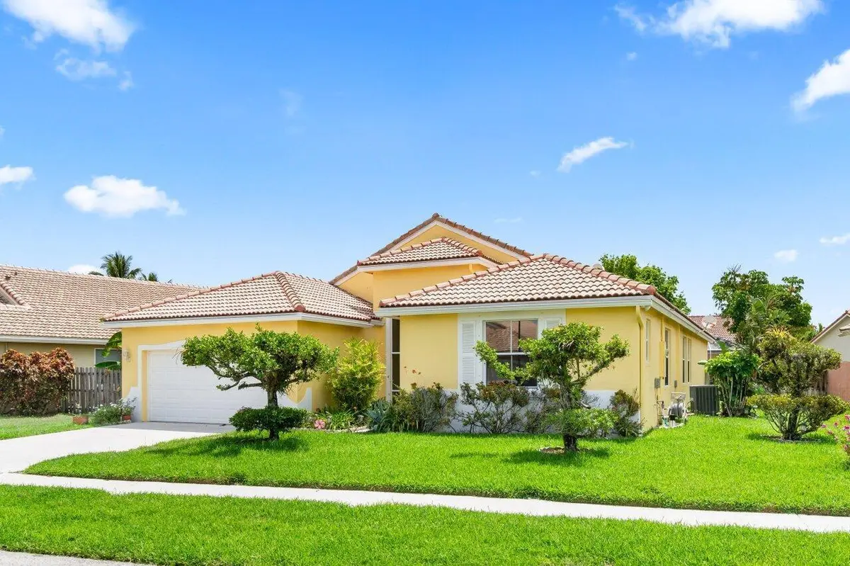 9193 Cove Point Cir (3) at 9193 Cove Point Circle, Boynton Beach