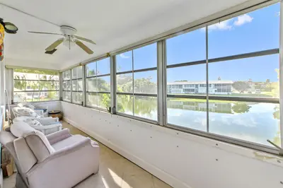 277 Northampton, West Palm Beach – Condominium for sale