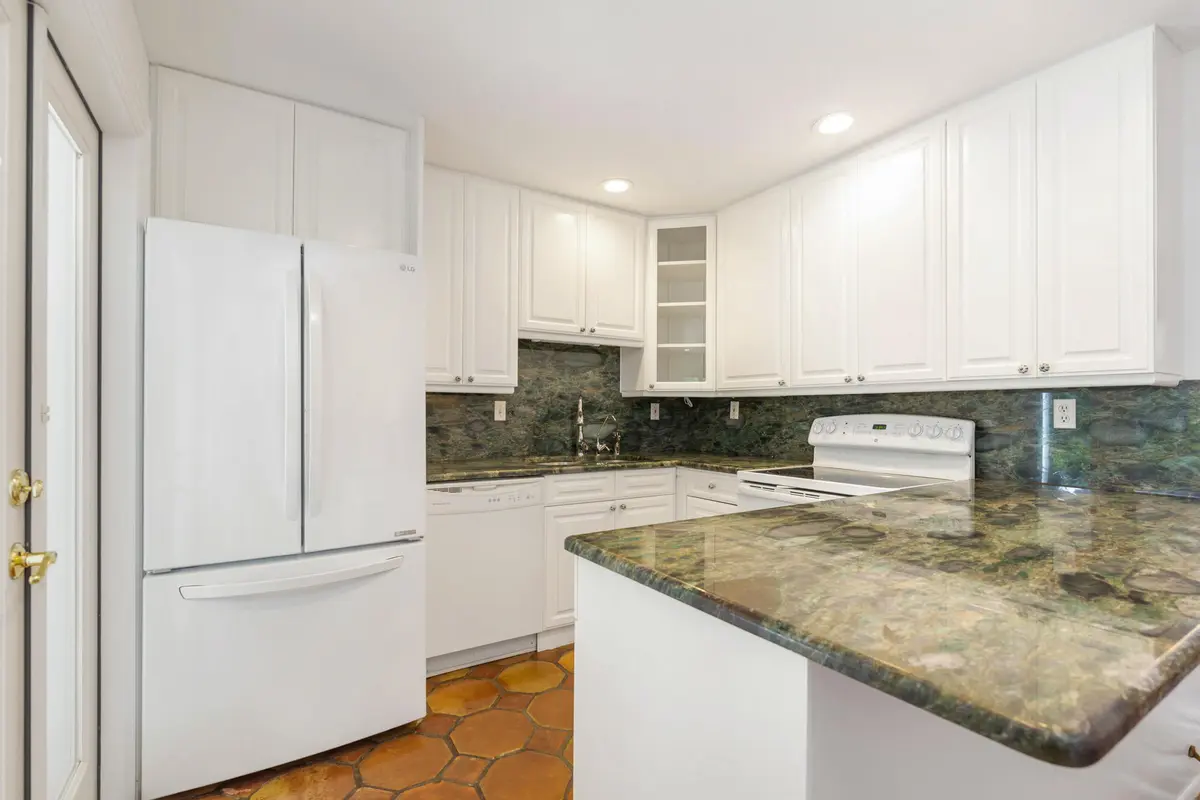 Kitchen at 113 GREGORY Place, West Palm Beach