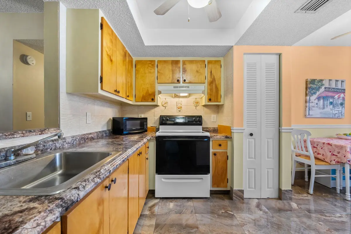 Kitchen at 10 WILLOWBROOK Lane 108, Delray Beach