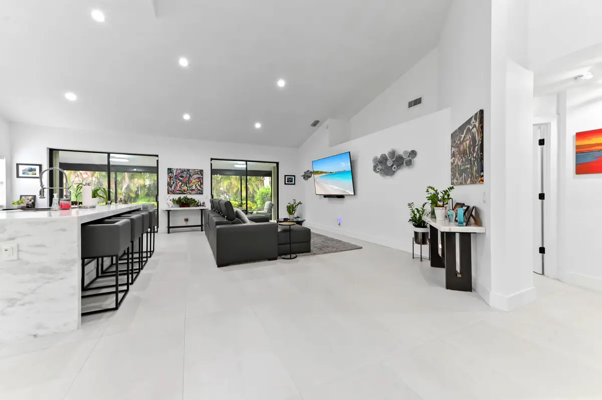 04 living room 01 at 7829 Lexington Club Boulevard A, Delray Beach