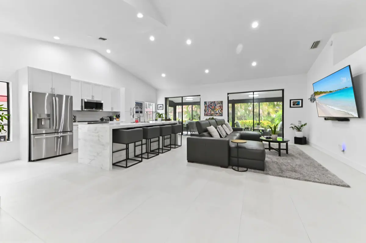 05 living room 02 at 7829 Lexington Club Boulevard A, Delray Beach