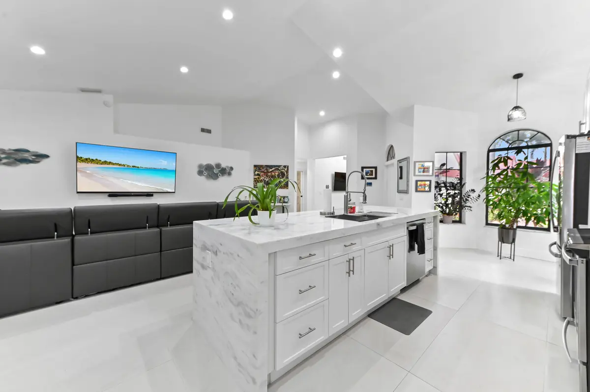 14 kitchen 04 at 7829 Lexington Club Boulevard A, Delray Beach