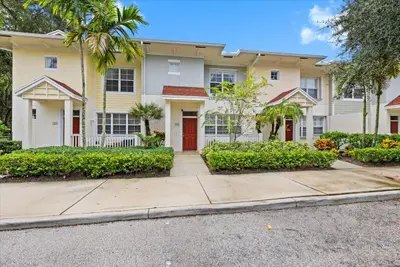 776 DAKOTA Drive 102, Jupiter – Townhouse for sale