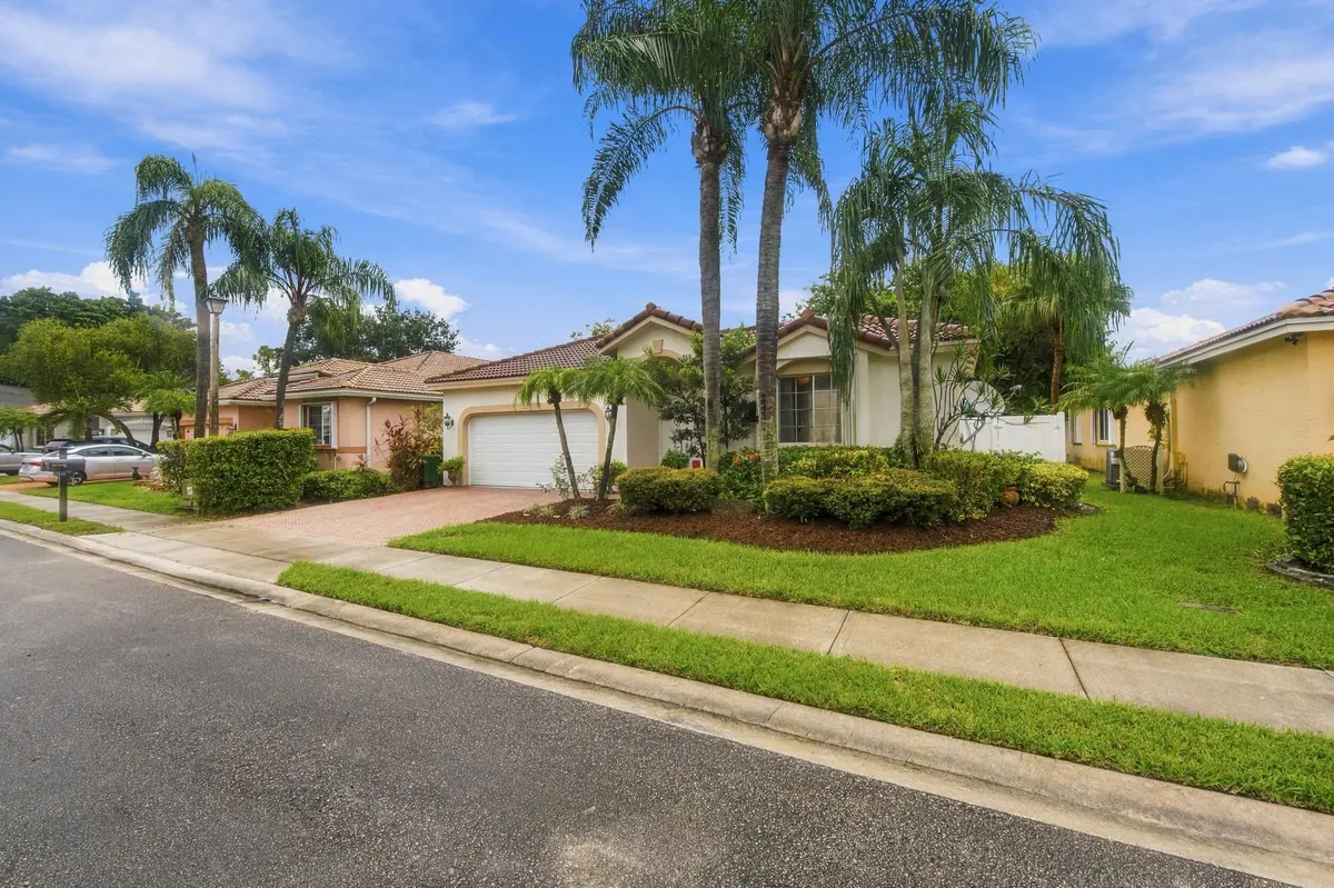 4__dsc0611 at 7852 NW 77th Avenue, Tamarac