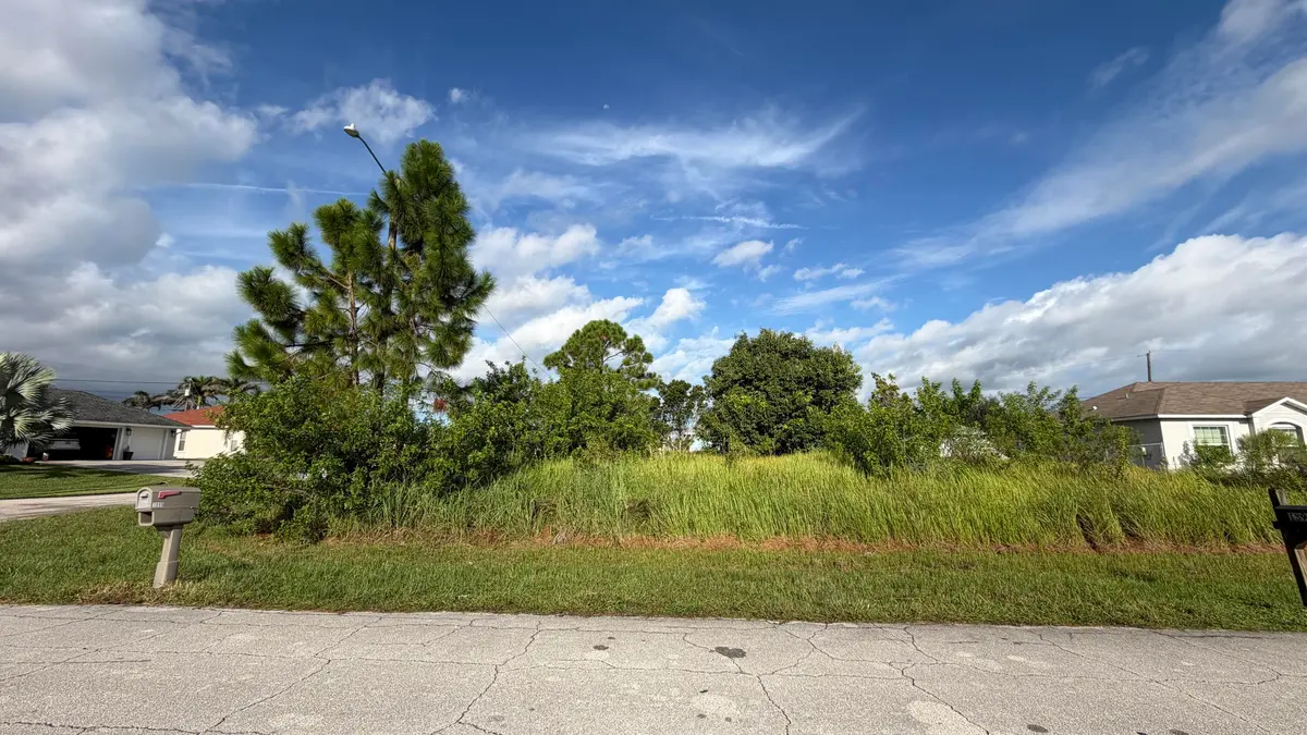 IMG_2731 at 1892 SW LEWIS Street, Port St. Lucie