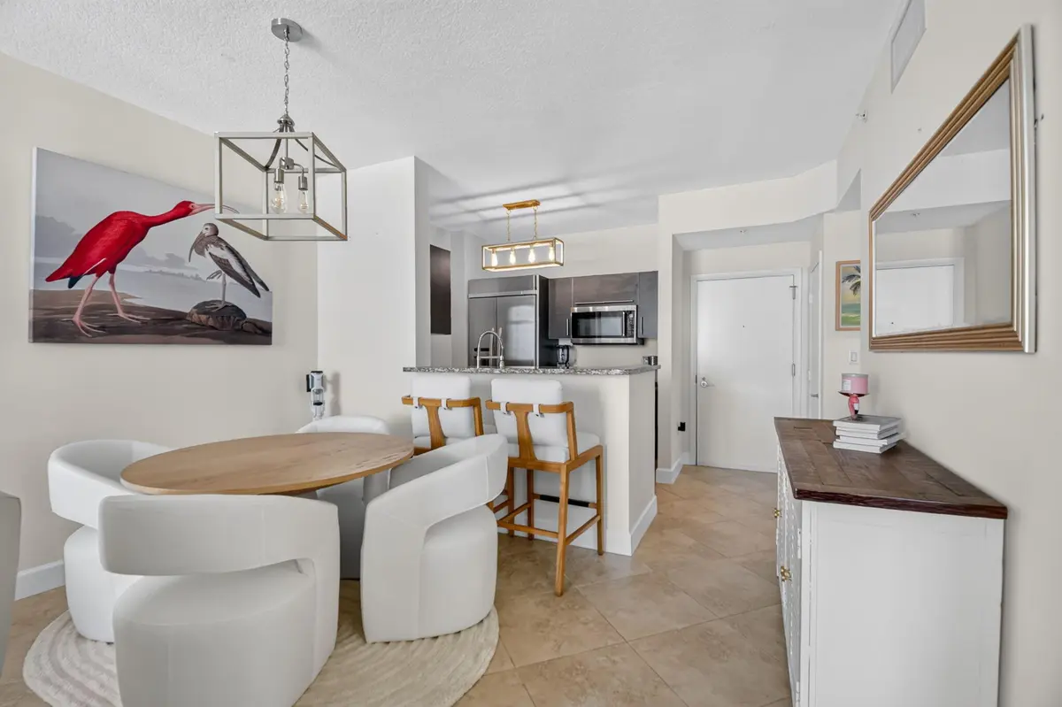 Dining Area at 550 OKEECHOBEE Boulevard 1618, West Palm Beach