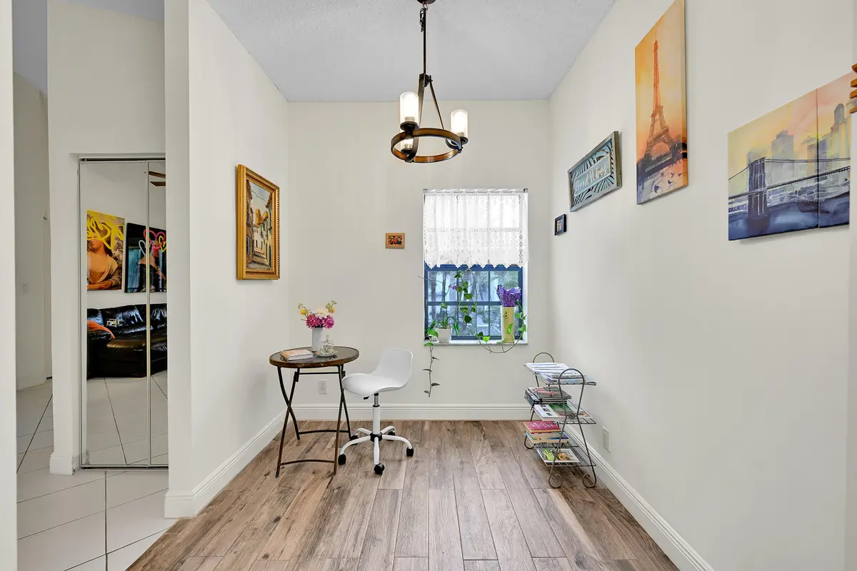 15_0 (17) at 5390 VENETIA Court H, Boynton Beach