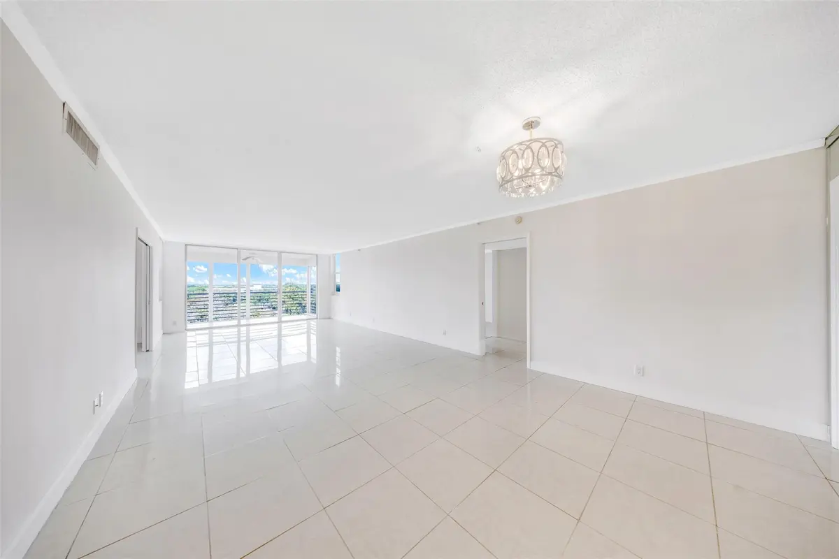 Photo 1 at 625 OAKS Drive 802, Pompano Beach