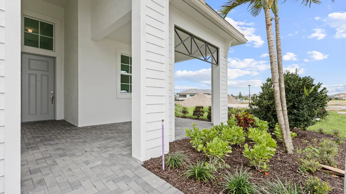 Entry at 5042 Rivo Alto Circle, Westlake