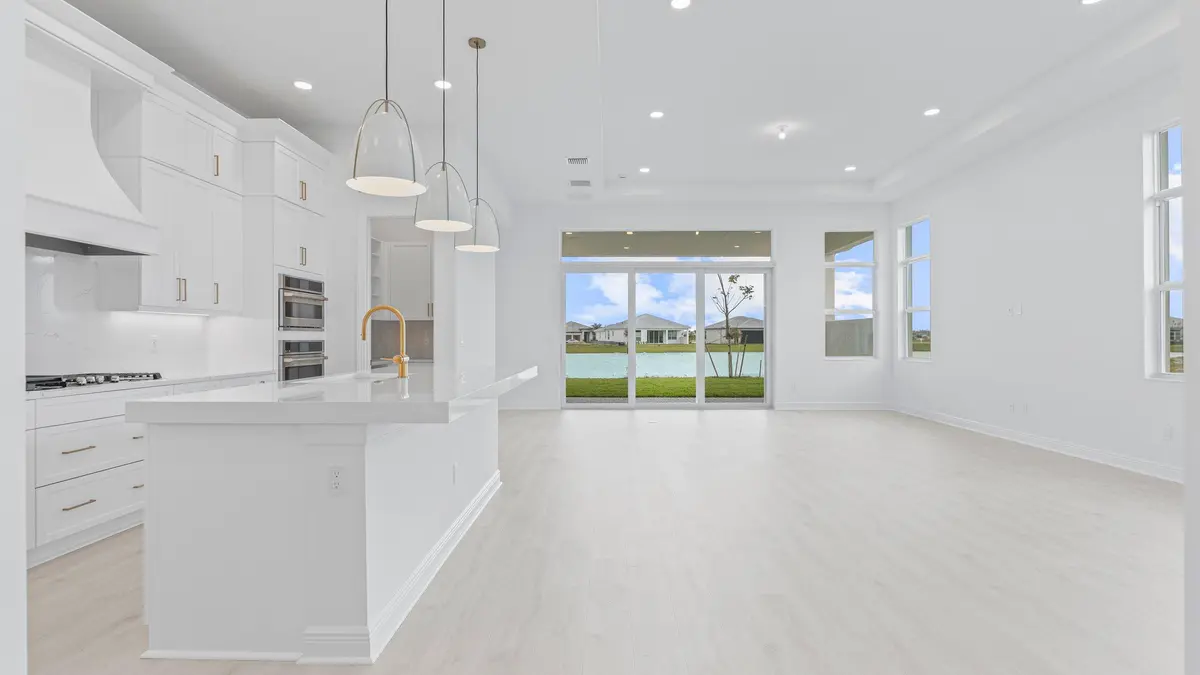 Kitchen at 5042 Rivo Alto Circle, Westlake