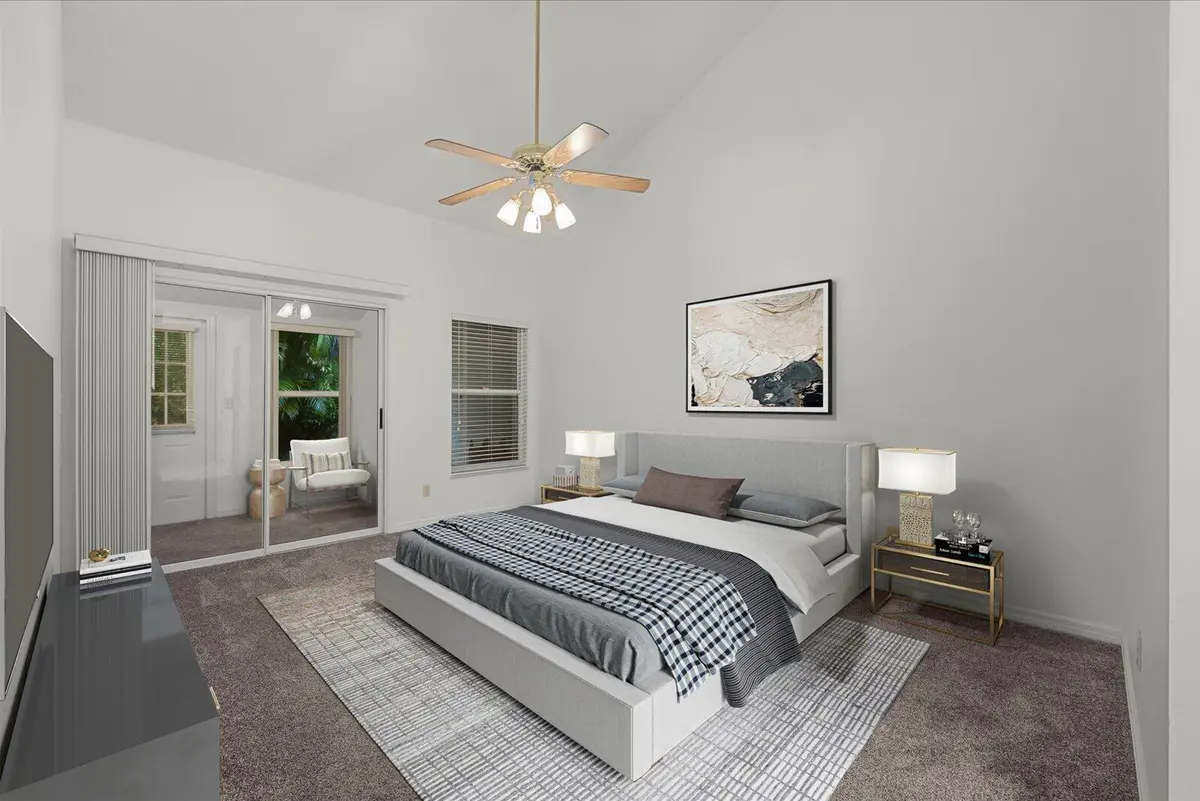 17-wax in-4rvs at 663 NE WAX MYRTLE Way, Jensen Beach