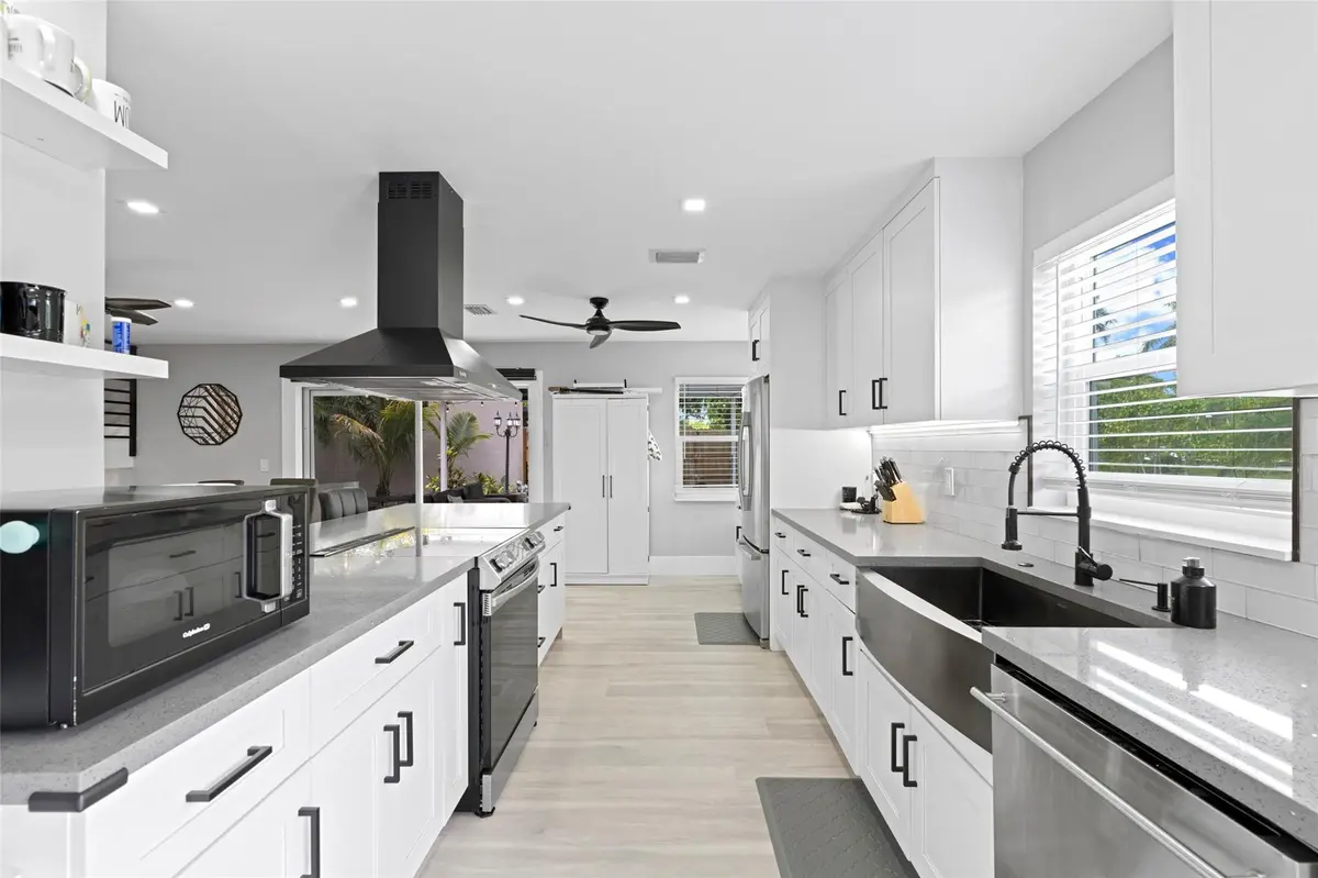 Photo 10 at 133 SW 159TH Way, Sunrise