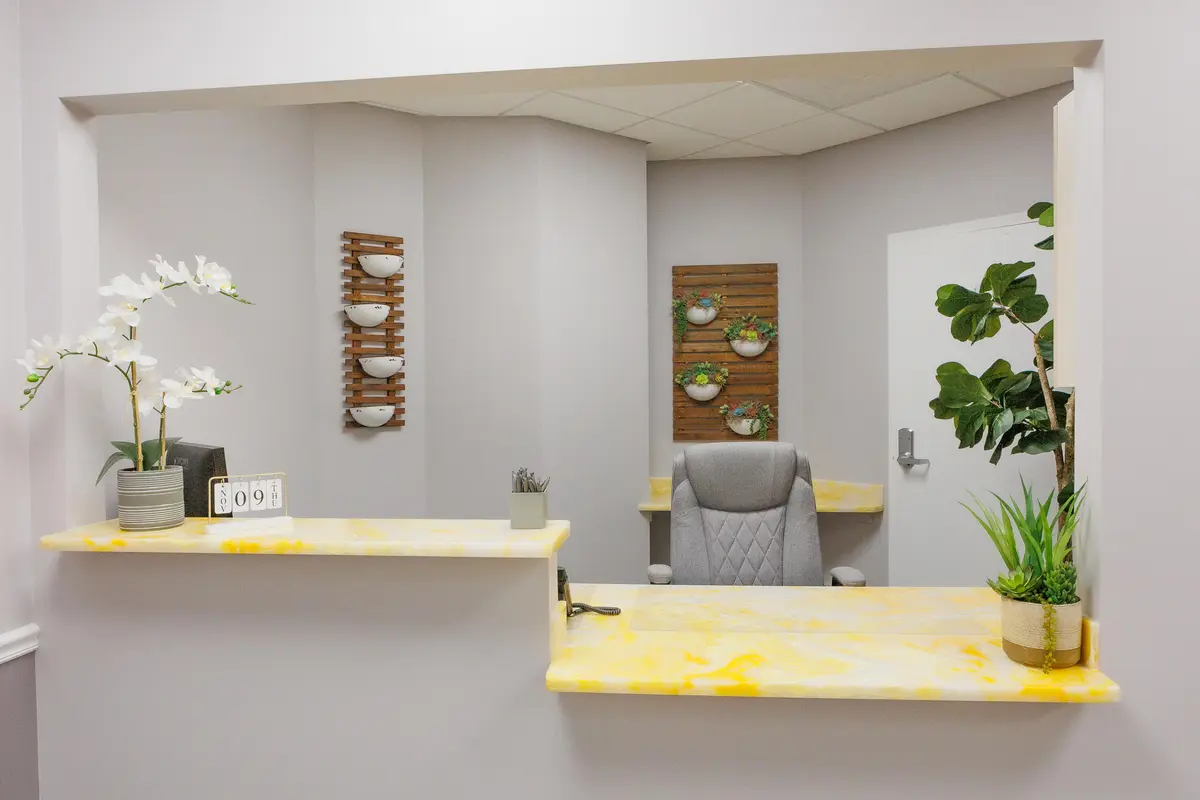 Front Arrival Desk at 600 Heritage Drive 210, Jupiter