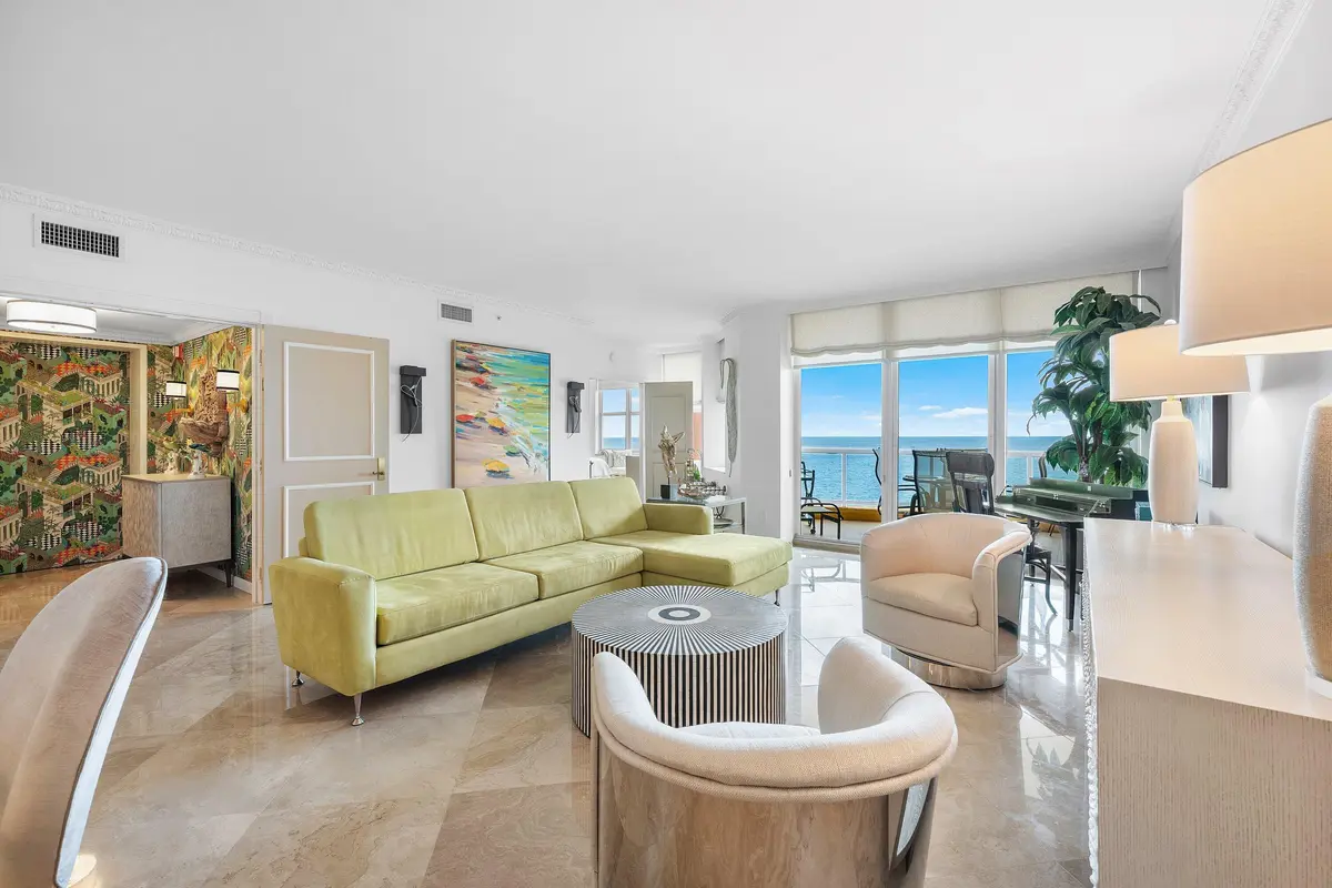 003-2100NorthOceanBoulevard-19A-FortLaud at 2100 N Ocean Boulevard 19A, Fort Lauderdale