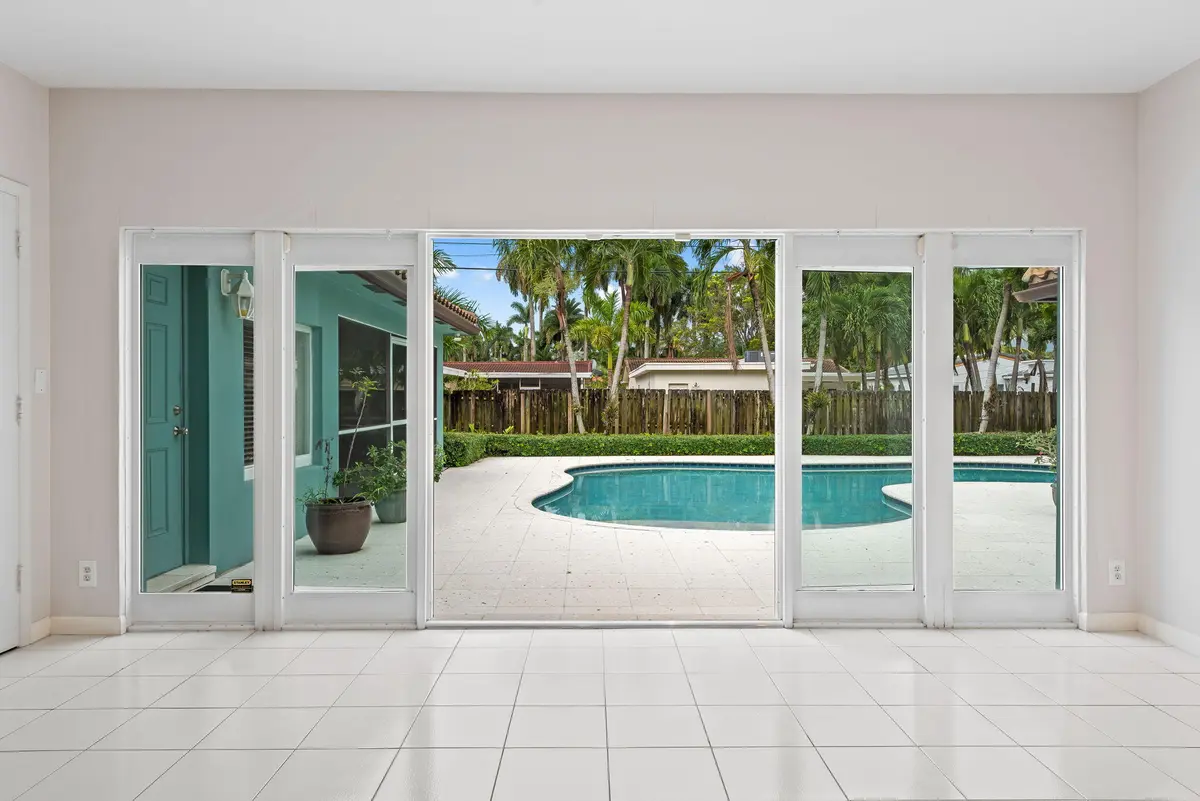 7-web-or-mls-_BWP9802 at 1322 MONROE Street, Hollywood